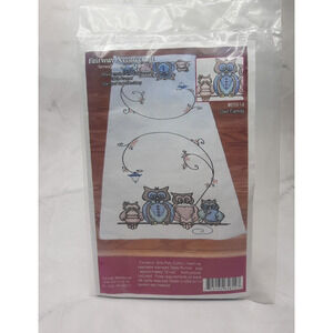 Fairway Needlecraft Table Runner Stamped for Embroidery Owl Family 65614
